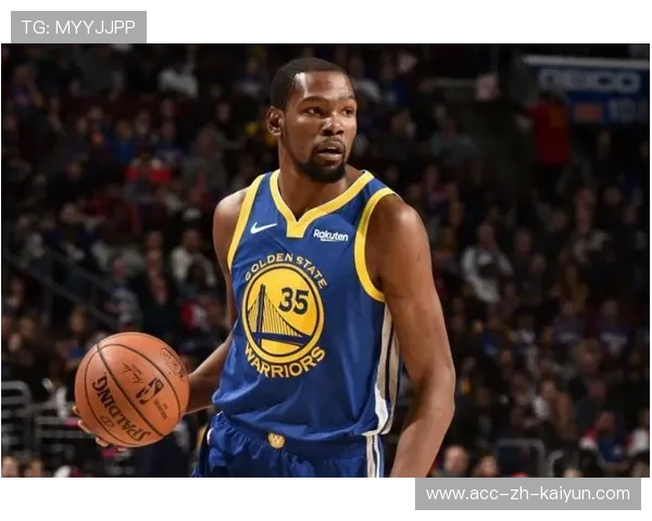 前锋连续两场首发送关键球，媒体称其“靠谱之选”